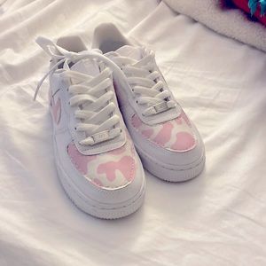 Nike Air Force One in strawberry milk print